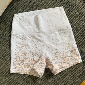 BuffBunny ‘Rose’ Shorts (S) - white